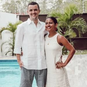 Meet your Posher, Mixi